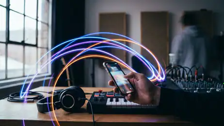 Piano Fire: The Fusion of EDM Beats and Mobile Gaming